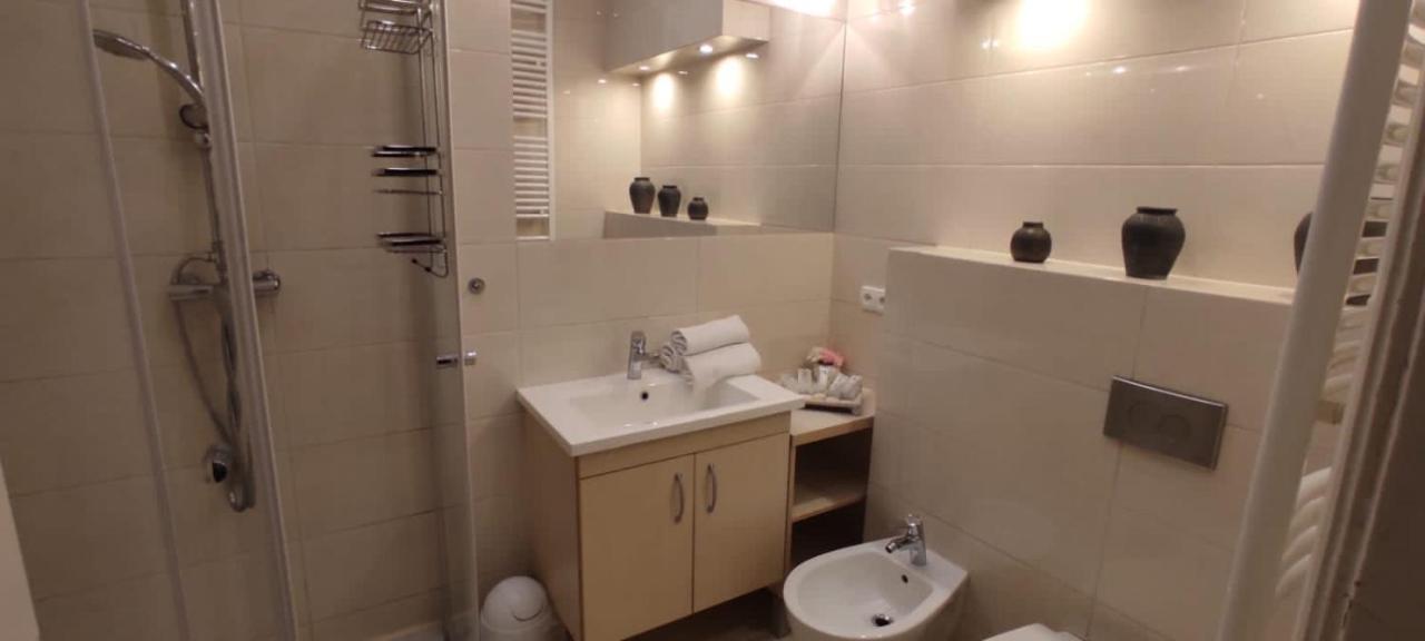 Apartment Swietego Tomasza Krakau Buitenkant foto
