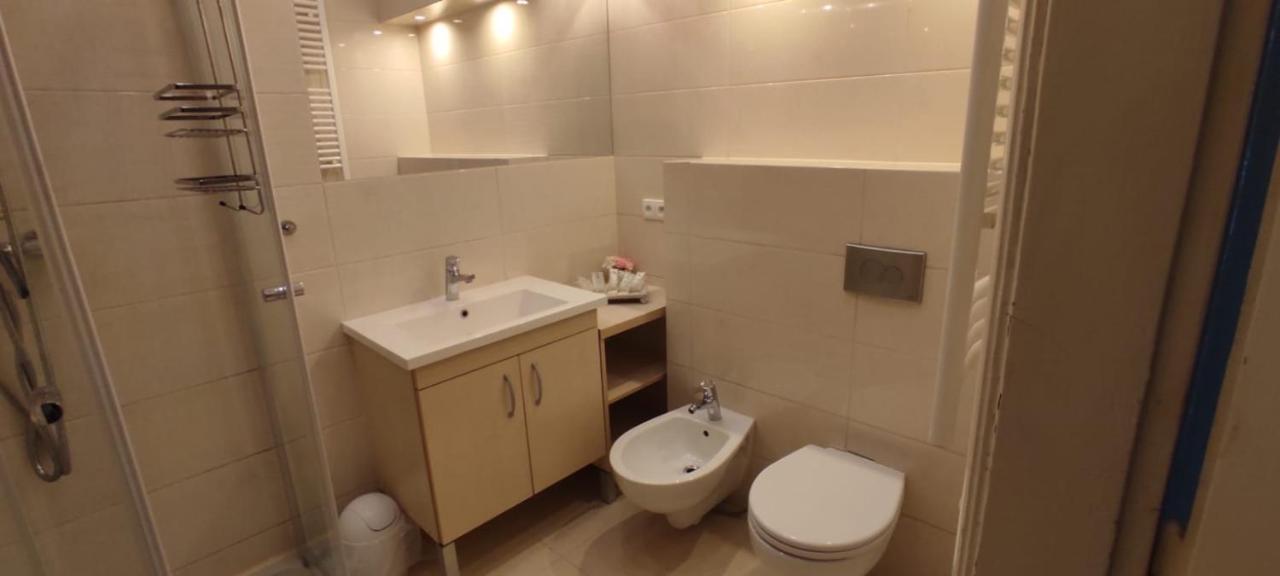 Apartment Swietego Tomasza Krakau Buitenkant foto